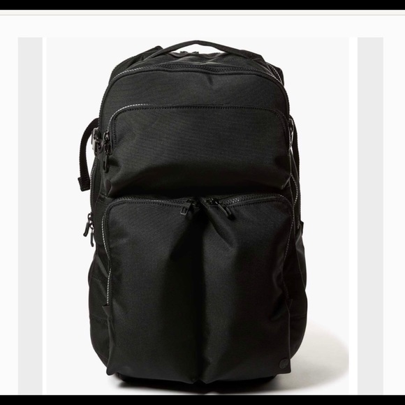 lululemon assert backpack